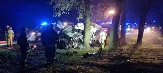 Tragiczny wypadek w Lubelskiem. Nie żyją dwie kobiety i małe dziecko. Siedem osób w szpitalu