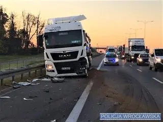Na AOW tworzą się duże utrudnienia