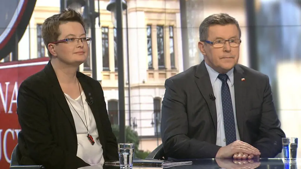 "Nie wierzę Macierewiczowi, tak jak nie wierzę w zamach smoleński"