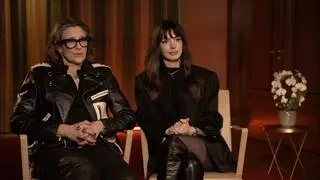 Rebecca Miller i Anne Hathaway 
