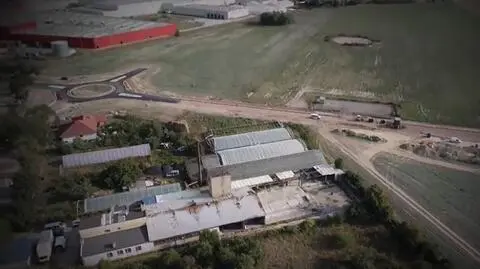 Podpalona firma konkurencji, wyrwane bankomaty. Jeden oskarżony już się przyznał