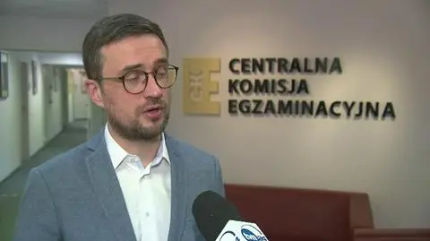 Dyrektor CKE Marcin Smolik o kłopotach z przeprowadzeniem matur