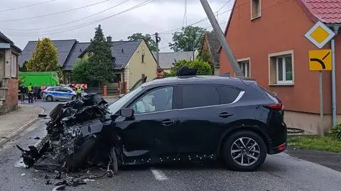 Wpadł, bo przekroczył prędkość. Pościg za kierowcą w skradzionym aucie