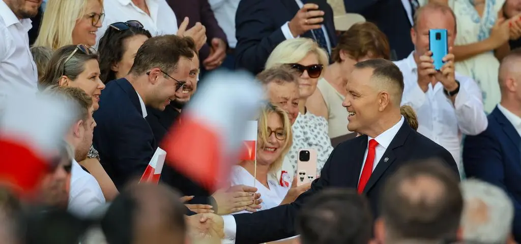 Najciekawsze padło jeszcze przed wejściem. Byliśmy na imprezie Nawrockiego
