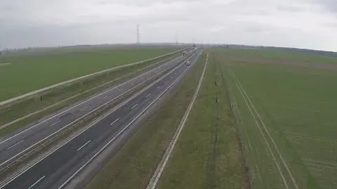 Tu doszlo do wypadku prezydenckiej limuzyny. Nagranie z drona