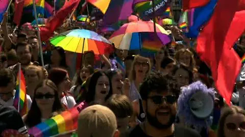 Czy osoby LGBT+ mają w Polsce równe prawa? Sondaż dla "Faktów" TVN i TVN24