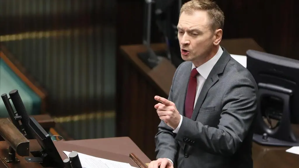 Nitras: powinniście być zdelegalizowani