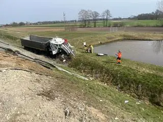 Do wypadku doszło na trasie S8 niedaleko Kępna
