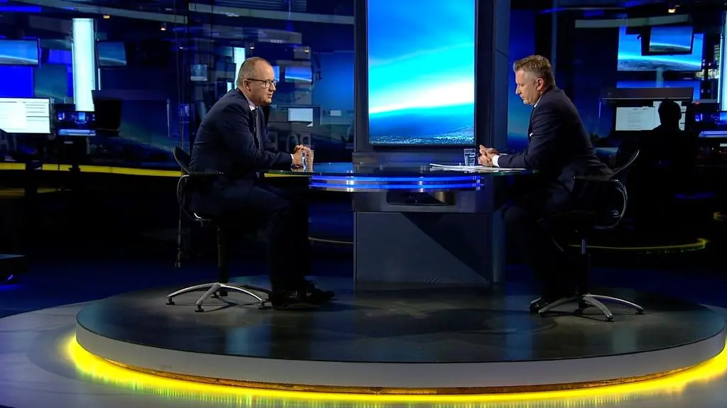 Pawłowicz nie musi używać epitetów