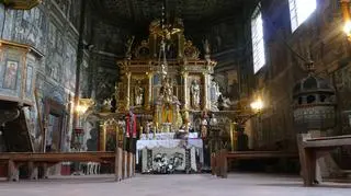 Binarowa. Wnętrze kościoła Archanioła Michała