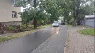 Na terenie posesji na obrzeżach Opola znaleziono ciała dwójki małych dzieci