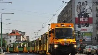 Samochód bez trudu dotarł do zajezdni na ul