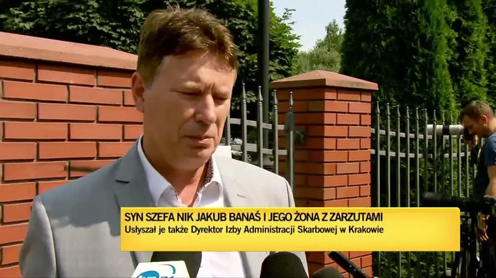 Zastosowano poręczenie majątkowe i dozór policji wobec Jakuba Banasia i jego żony