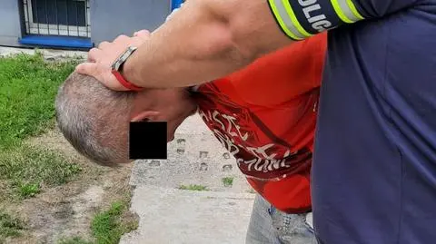 Ukrył się w garażu, pod stertą koców. Ścigany w sprawie zabójstwa kobiety już w rękach policji 