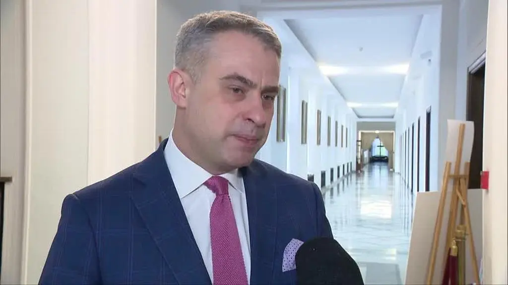 adamek 2