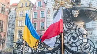 Flagi Ukrainy i Polski w Gdańsku