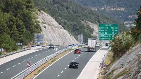 Samochodem na wakacje. Gdzie za autostrady zapłacimy najmniej