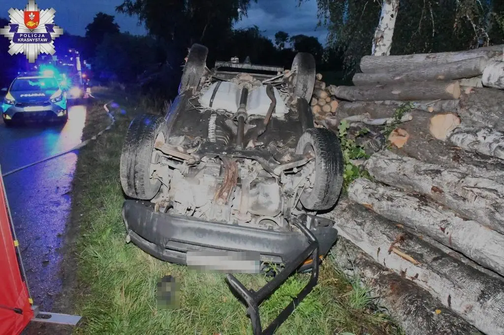 Kierowca jechał autem sam