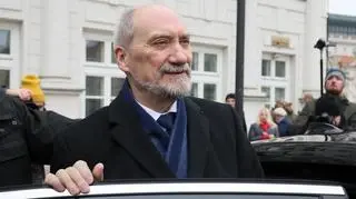 Macierewicz: "cieszę się z powołania nowego rządu"