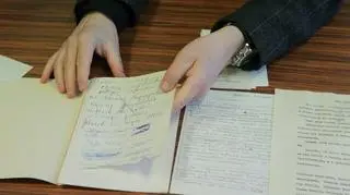 Dziennikarze dopisywali się i wykreślali