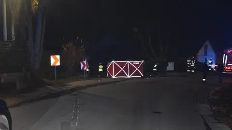 Motocykl uderzył w ogrodzenie. 16-latek zginął, jego rówieśnik został ranny