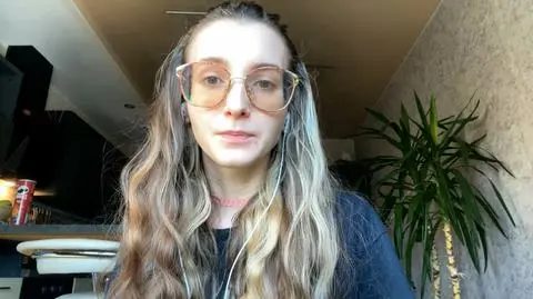 Przyjechała nagrać film, wtedy zastała ją wojna. "Tego przeżycia nigdy nie zapomnę"