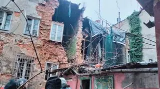 Runęła ściana budynku w centrum miasta