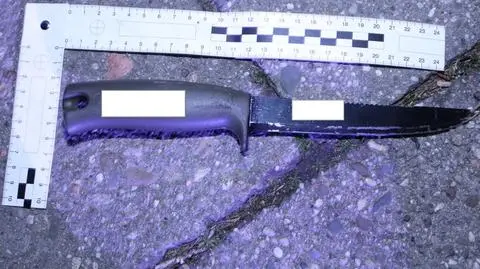 Miał atakować z nożem w ręce przechodnia i policjantów