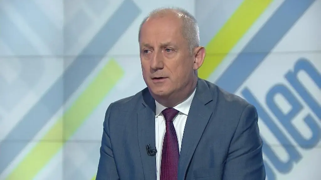 Neumann: milczenie szefowej MSWiA i milczenie premiera jest stawaniem po stronie bijących