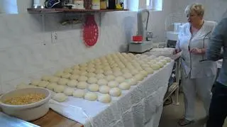 Wypiekanie pączków trwało blisko 24 godziny