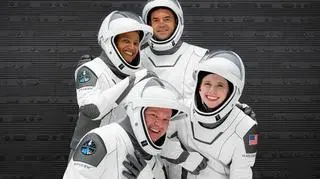 Historyczna cywilna załoga poleci niebawem w kosmos