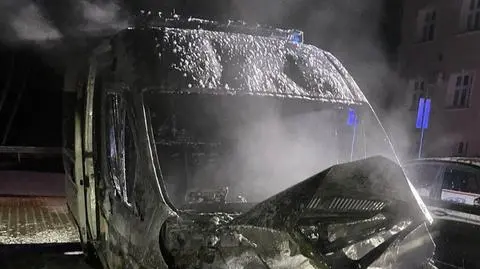 Podpalona karetka w Radłowie (woj. małopolskie)