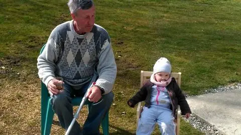 Pan Franciszek z wnuczką