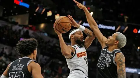 Sochan pudłował. Spurs z czwartą porażką z rzędu