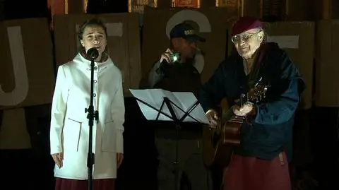 Białoruska pieśniarka Nasta Niakrasava wykonała w ojczystym języku wersję utworu "Mury"