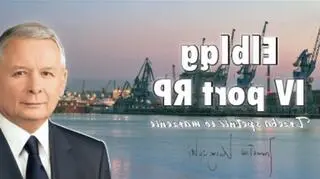 Zdjęcie jest lustrzanym odbiciem nabrzeża z Gdańska