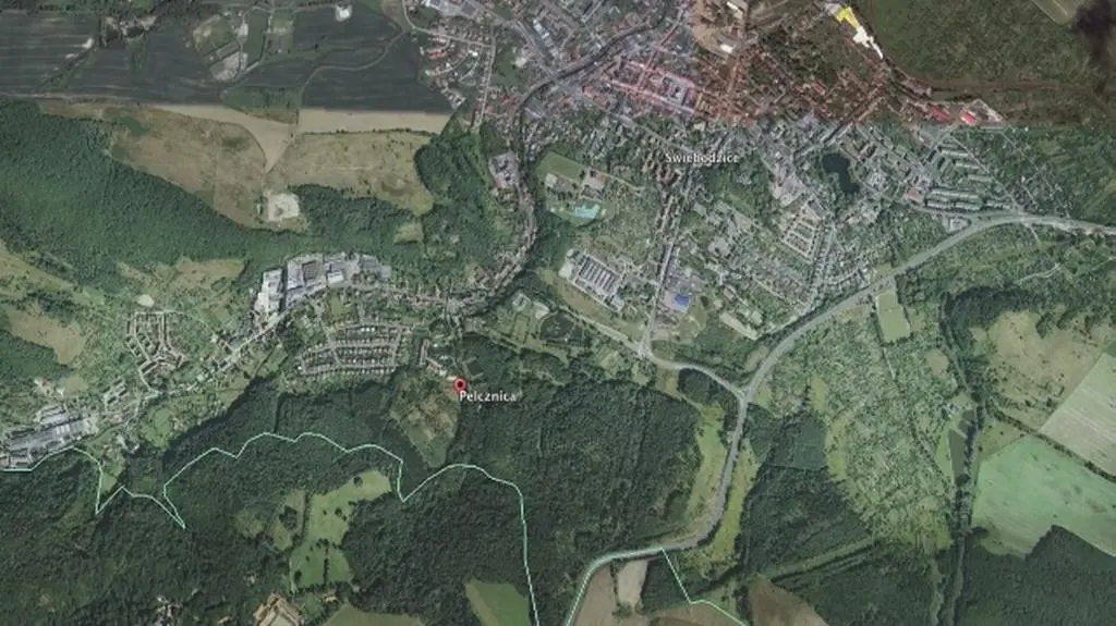 Policyjna obława na podejrzanego o zabójstwo