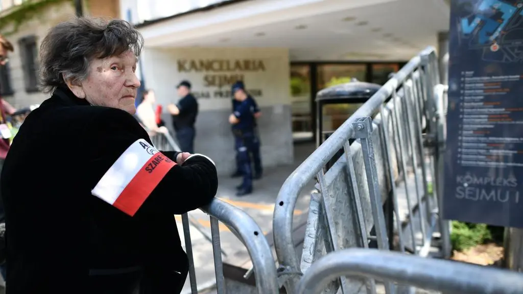 Sejm jak twierdza goście jak intruzi