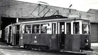 Osiem wozów doczepnych 4N dotarło do naszego miasta w roku 1950