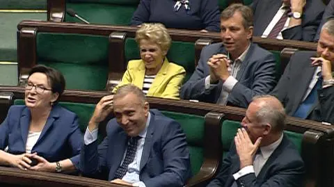 "Mniej więcej przyzwoicie". Kaczyński zrecenzował marszałka Schetynę
