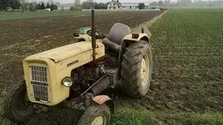 Śmiertelny wypadek traktorzysty pod Sieradzem