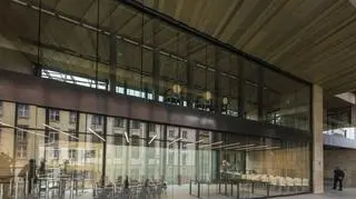 Teatr Capitol z zewnątrz