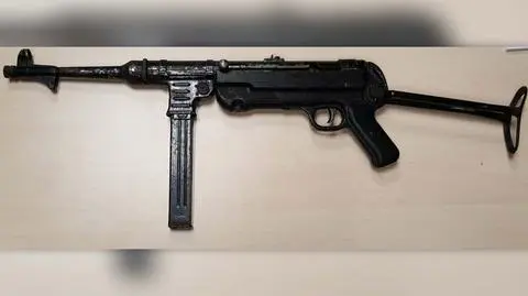 Niemiecki karabin MP-40 z czasów II wojny światowej