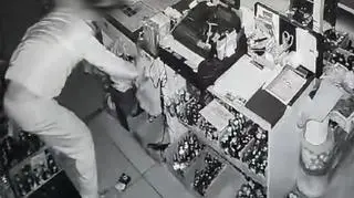 Włamał się do sklepu, ukradł alkohol i papierosy 