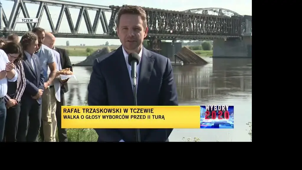trzaskowski