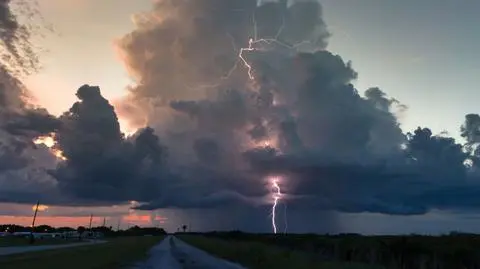 Pogoda na jutro: sobota będzie pochmurna, zagrzmi