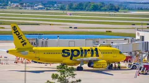 Spirit Airlines Orlando Floryda - VIAVAL TOURS shutterstock_1363147562