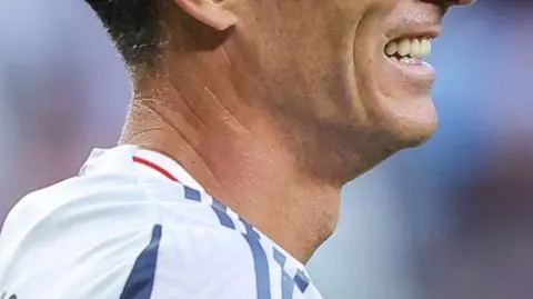 LEWY PION CUE