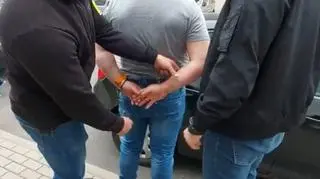 Zarzuty usłyszały dwie osoby