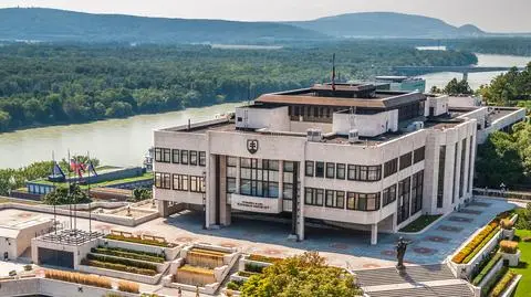 Słowacki parlament przerwał obrady. Wykryto zakażenie u kilku posłów, w tym u przeciwnika restrykcji